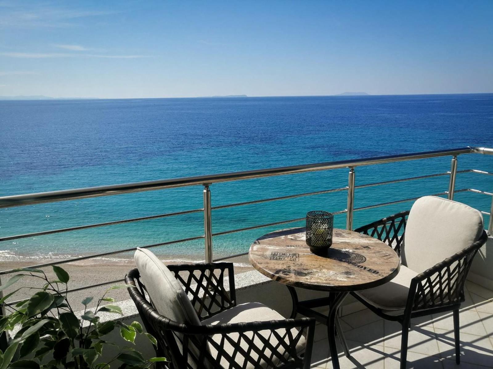 Anel Rooms Himare Esterno foto